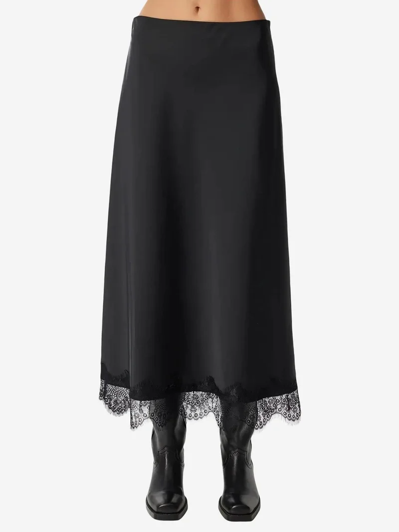 Lovely Istanbul ISTANBUL Lace Detailed Long Satin Skirt with Elastic Waist